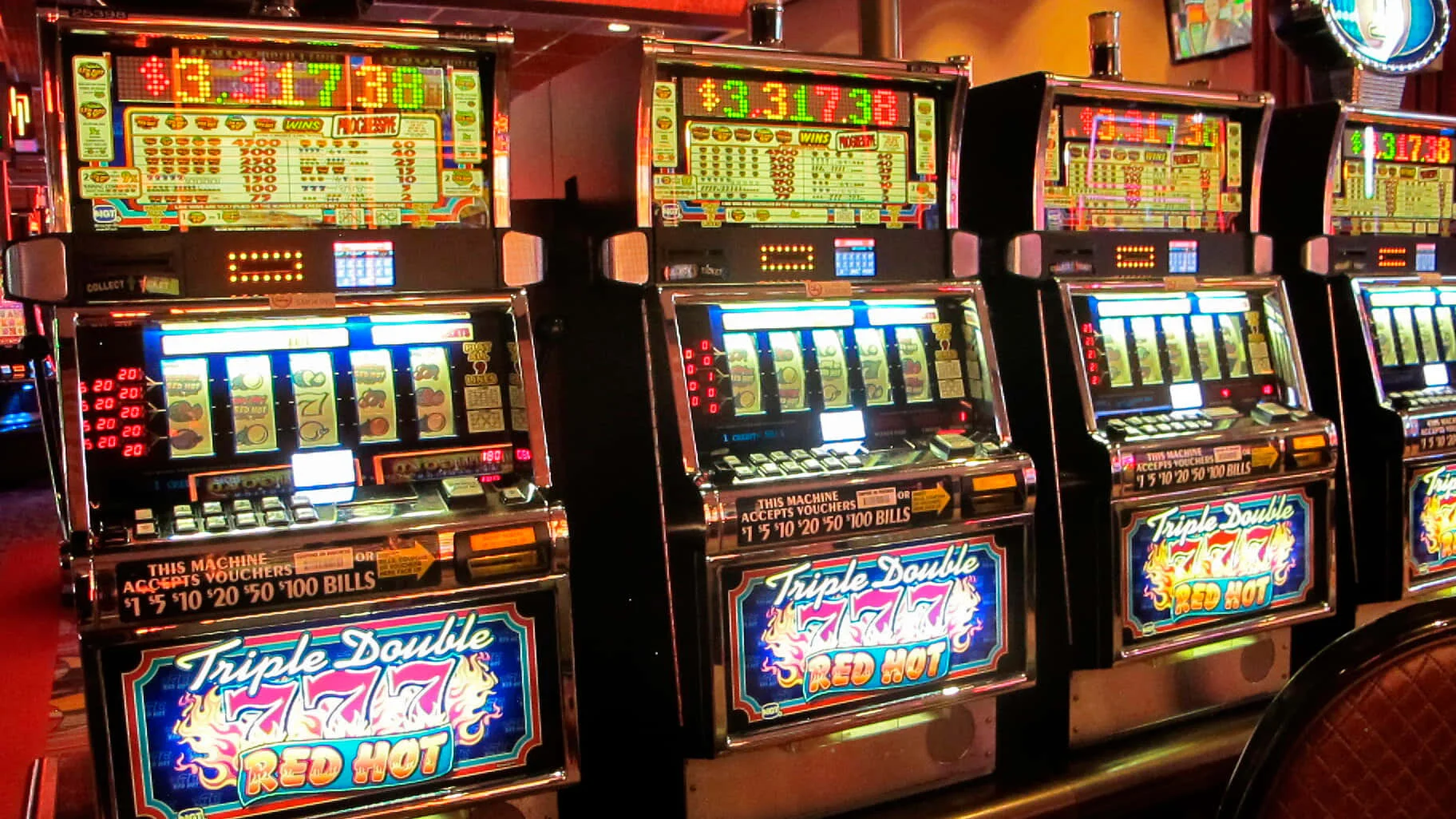 Lucky clover slots real money